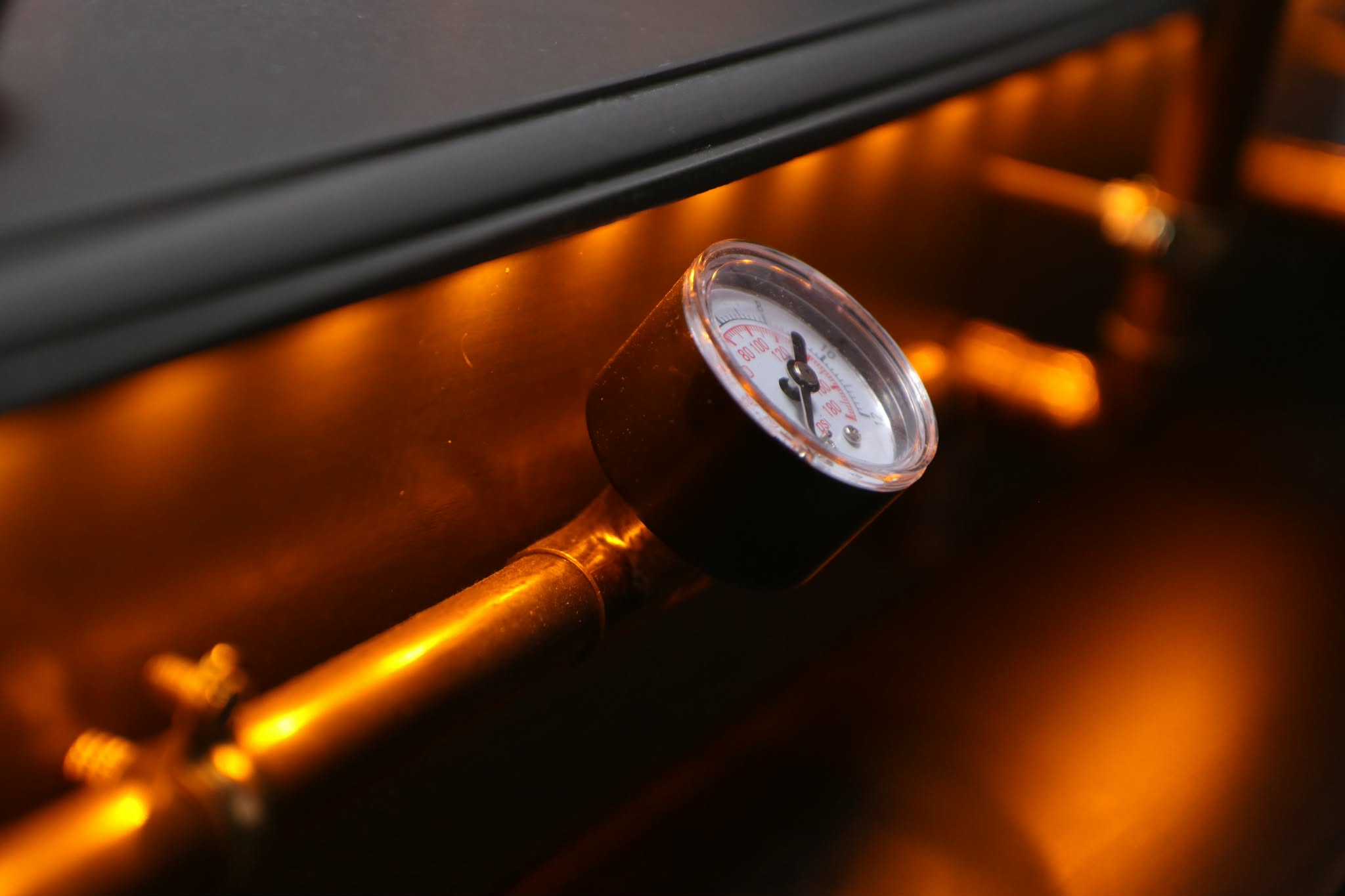 Talus cocktail machine